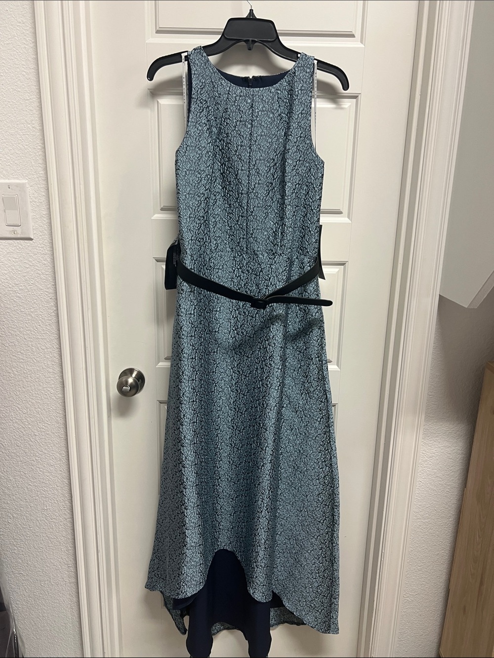 NWT Kay Unger Sleeveless Blue Lace-Texture A-Line Hi-Lo Dress with Black Belt